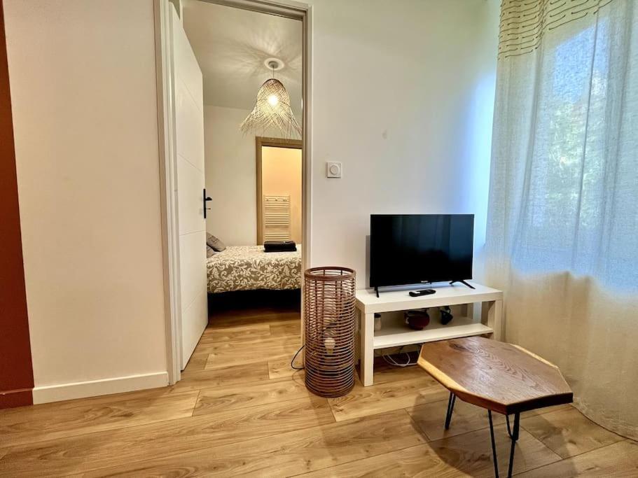 Apartament Zola 2Pers Tv Nantes Zewnętrze zdjęcie